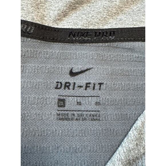 NIKE PRO Gray Dri-fit 1/4 zip pullover lightweight jacket, size Women's XL - Picture 3 of 11